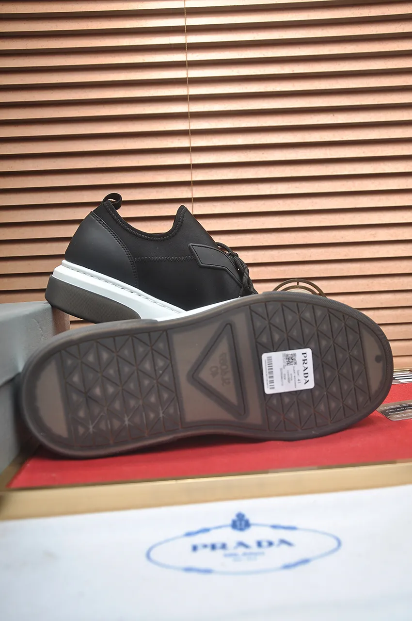 Men's shoes 💰580💶【PRADA】Top original, new season, high quality original goods, top imported calfskin with original imported glue, imported cowhide inside with original cowhide feet, original outsole! Quality guaranteed! Code 38-45 (45 customized)